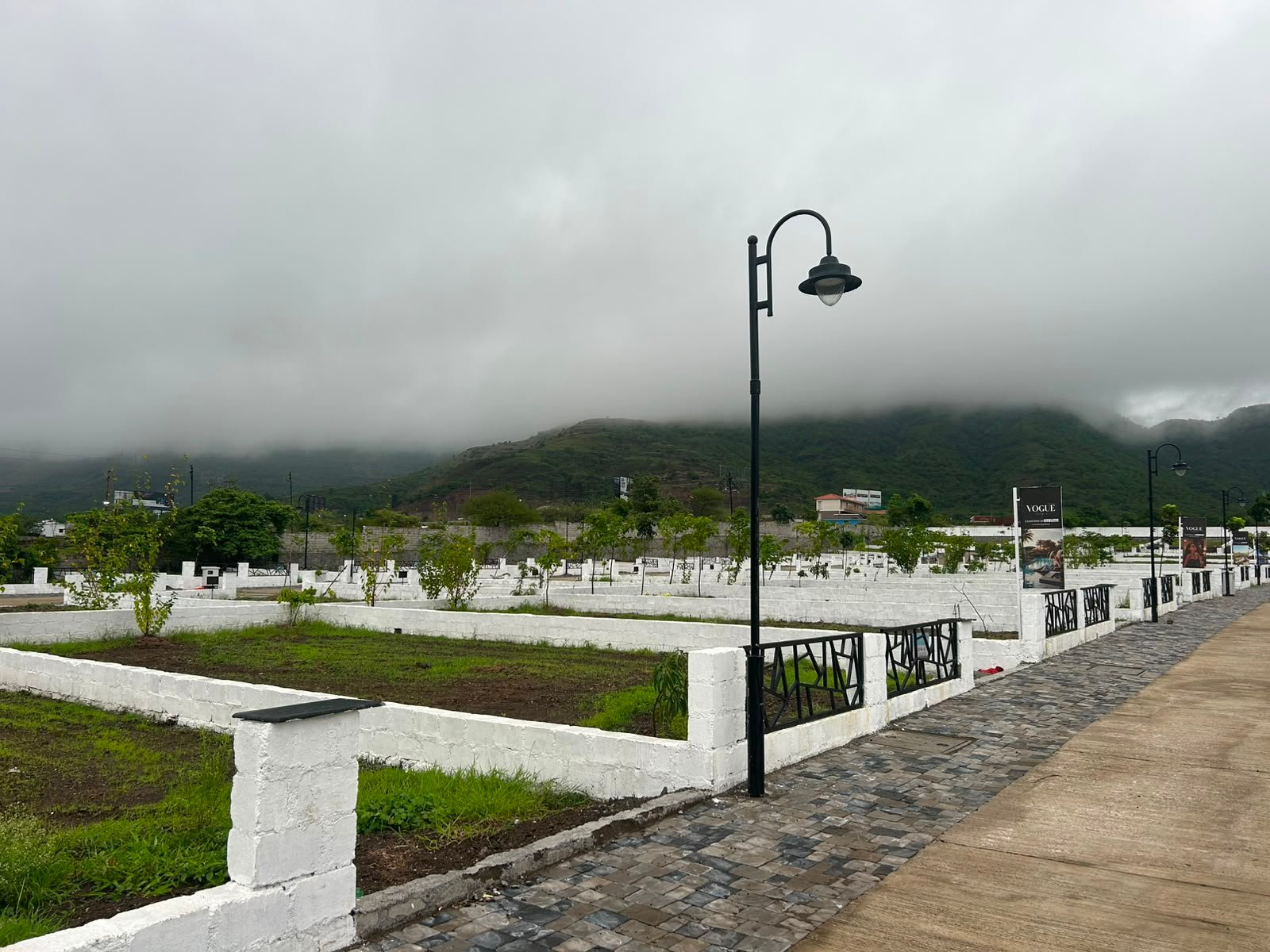 The Vana Estate — site plots and pathway